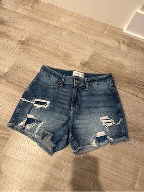 Abercrombie kids shorts